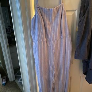 Sleeveless romper pants